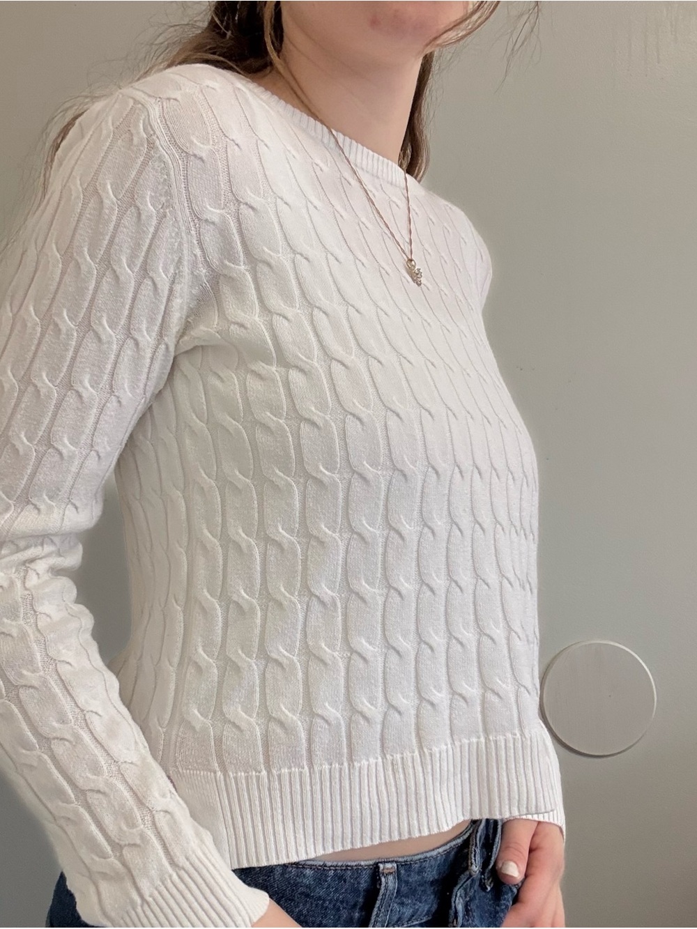 Classic Styled White Cable-Textured Crew Neck Sweater